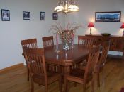 2008_04_Dining_Furniture_012.JPG